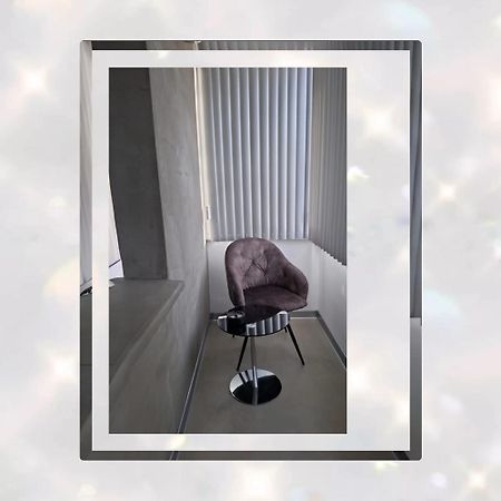 Studio Lux, Elegant & Confortabil Μπρασόβ Εξωτερικό φωτογραφία